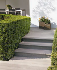 terrasse composite gris clair