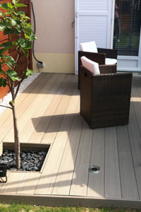 terrasse composite grise